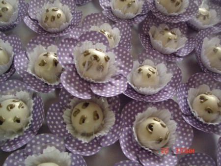 Doce onça de gengibre e mel